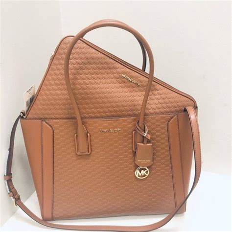 michael kors kali large shoulder tote|Large Michael Kors Totes .